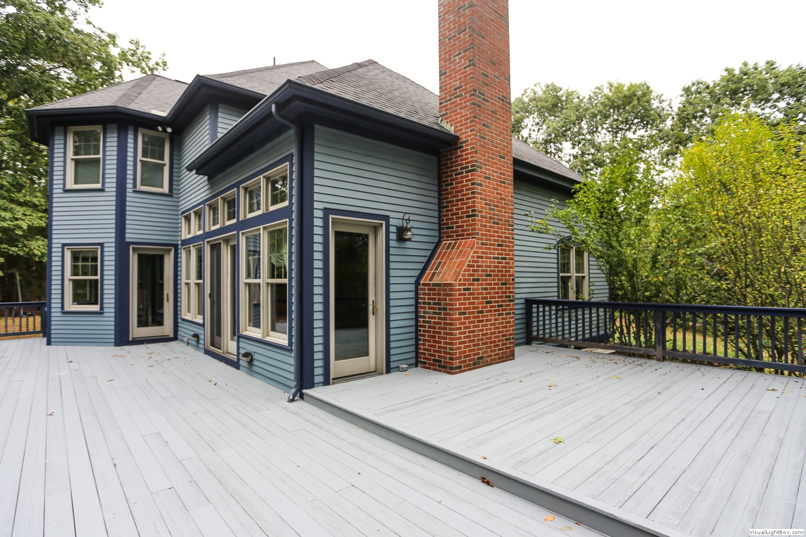 deck 8